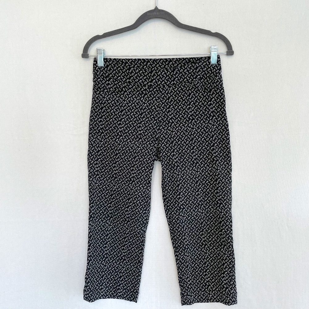 SLIMSATION Size 4 Tummy Control Pull On Capris Black w/White Dragonflies